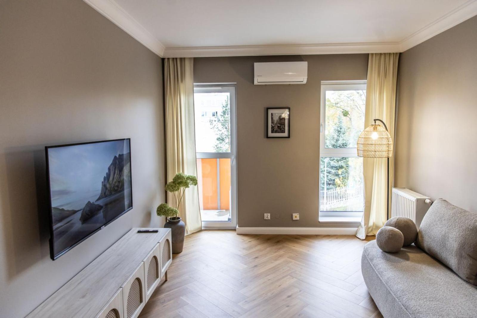 Solar Apartments I Stare Miasto 10Min I Priv Parking Free I Winda I Balkon Stary Toruń Dış mekan fotoğraf